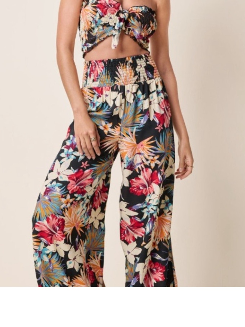 Floral Wide-Leg Women’s Pants in Black Multi
